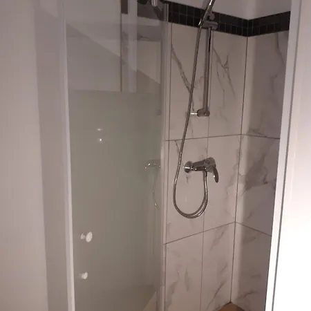 Max Apartman
